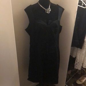 Old Navy Black Sleeveless Dress Size 20